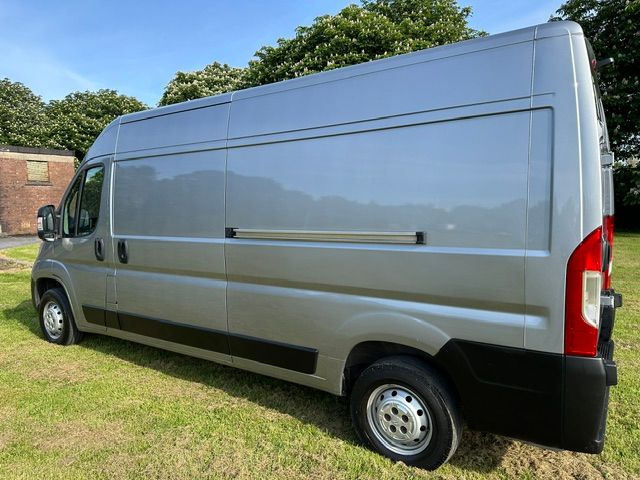 Citroen Relay 2.2 BlueHDi 35 Enterprise Panel Van 5dr Diesel Manual L3 High Roof Euro 6 (s/s) (140 ps) 5dr Manual 2022