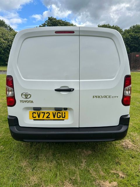 Toyota PROACE CITY 1.5 BlueHDi Icon Long Panel Van 5dr Diesel Manual LWB Euro 6 (s/s) (100 bhp) 5dr Manual 2023