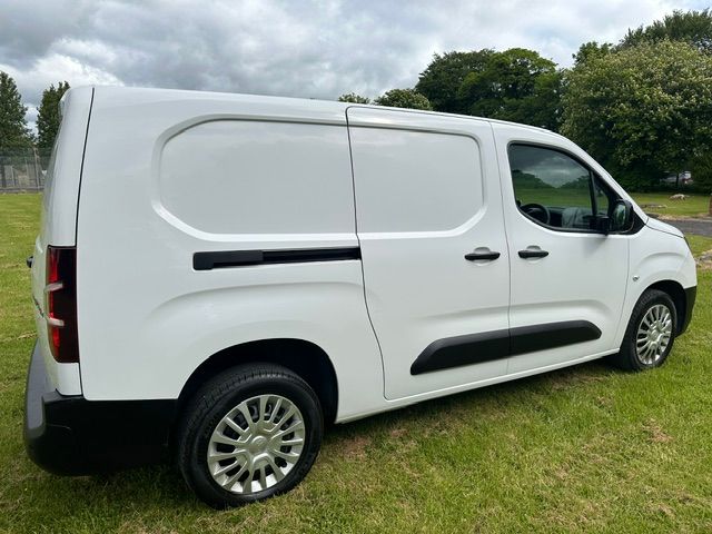 Toyota PROACE CITY 1.5 BlueHDi Icon Long Panel Van 5dr Diesel Manual LWB Euro 6 (s/s) (100 bhp) 5dr Manual 2023