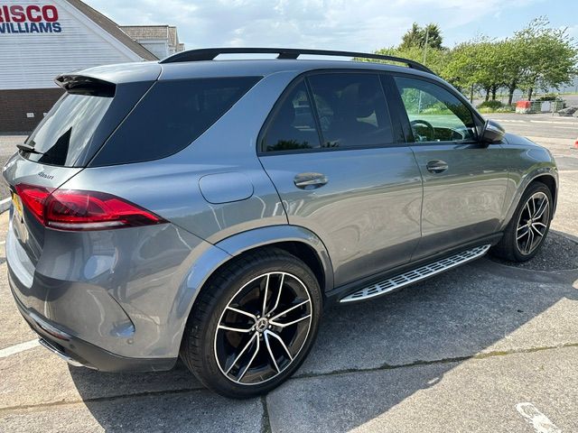 Mercedes-Benz GLE 2.9 GLE400d AMG Line (Premium Plus) SUV 5dr Diesel G-Tronic 4MATIC Euro 6 (s/s) (7 Seat) (330 ps) 5dr Automatic 2021