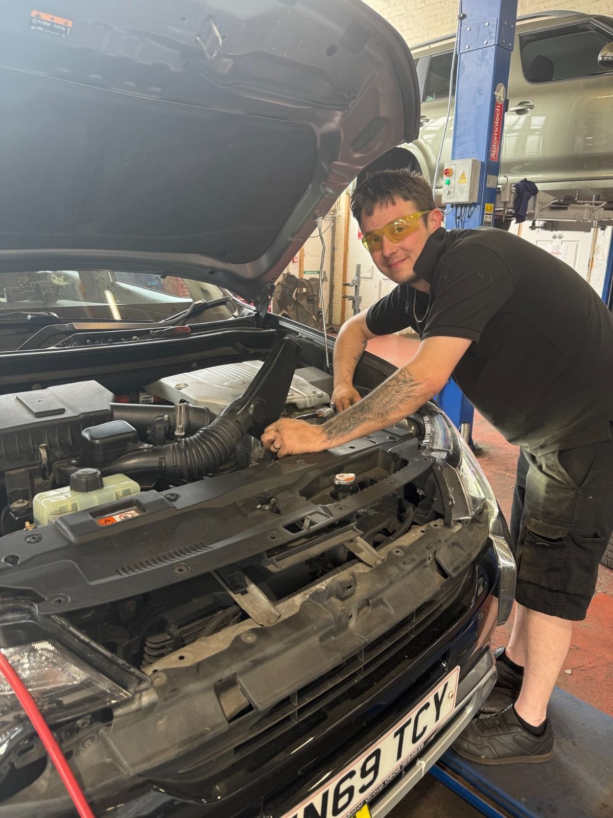 Baz – Technician