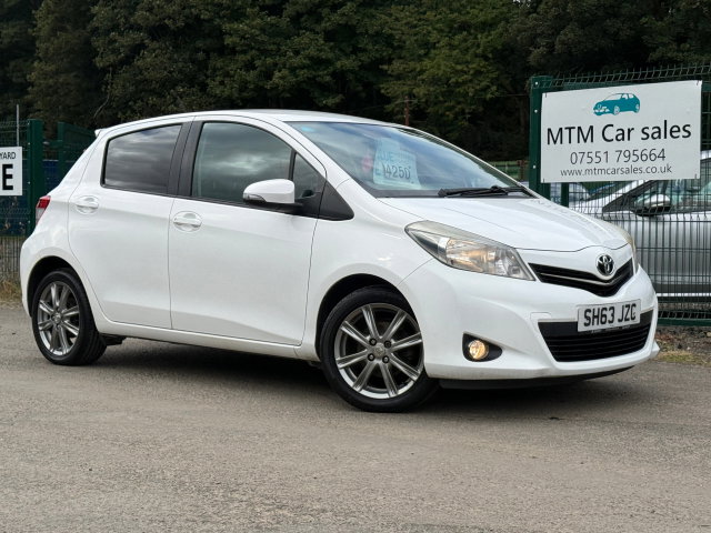 2013 Toyota Yaris 1.33 Vvt-i Sr 5dr