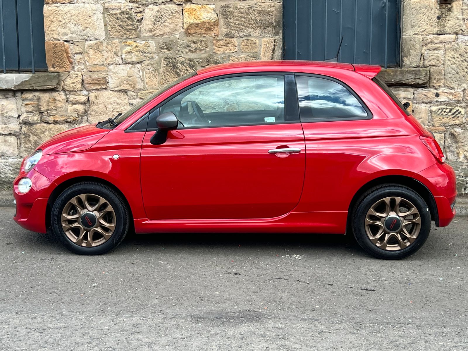 2017 Fiat 500 0.9 TwinAir S Hatchback 3dr Petrol Manual Euro 6 (s/s) (85 bhp), exterior view 4