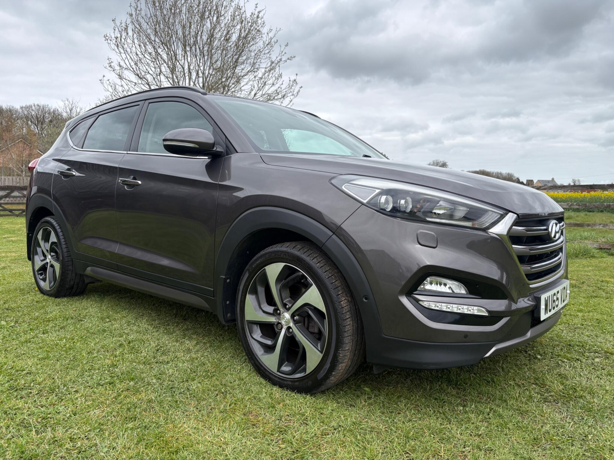 2015 Hyundai Tucson 2.0 CRDi Premium SE Auto 4WD Euro 6 5dr, exterior view 3