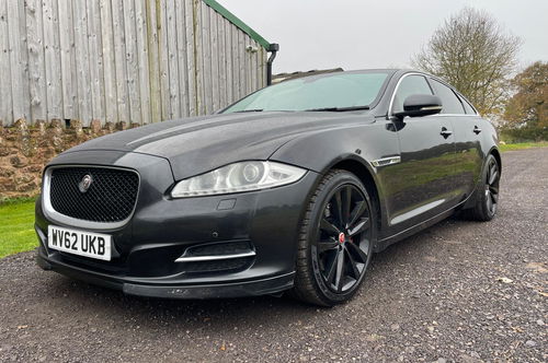 Jaguar XJ