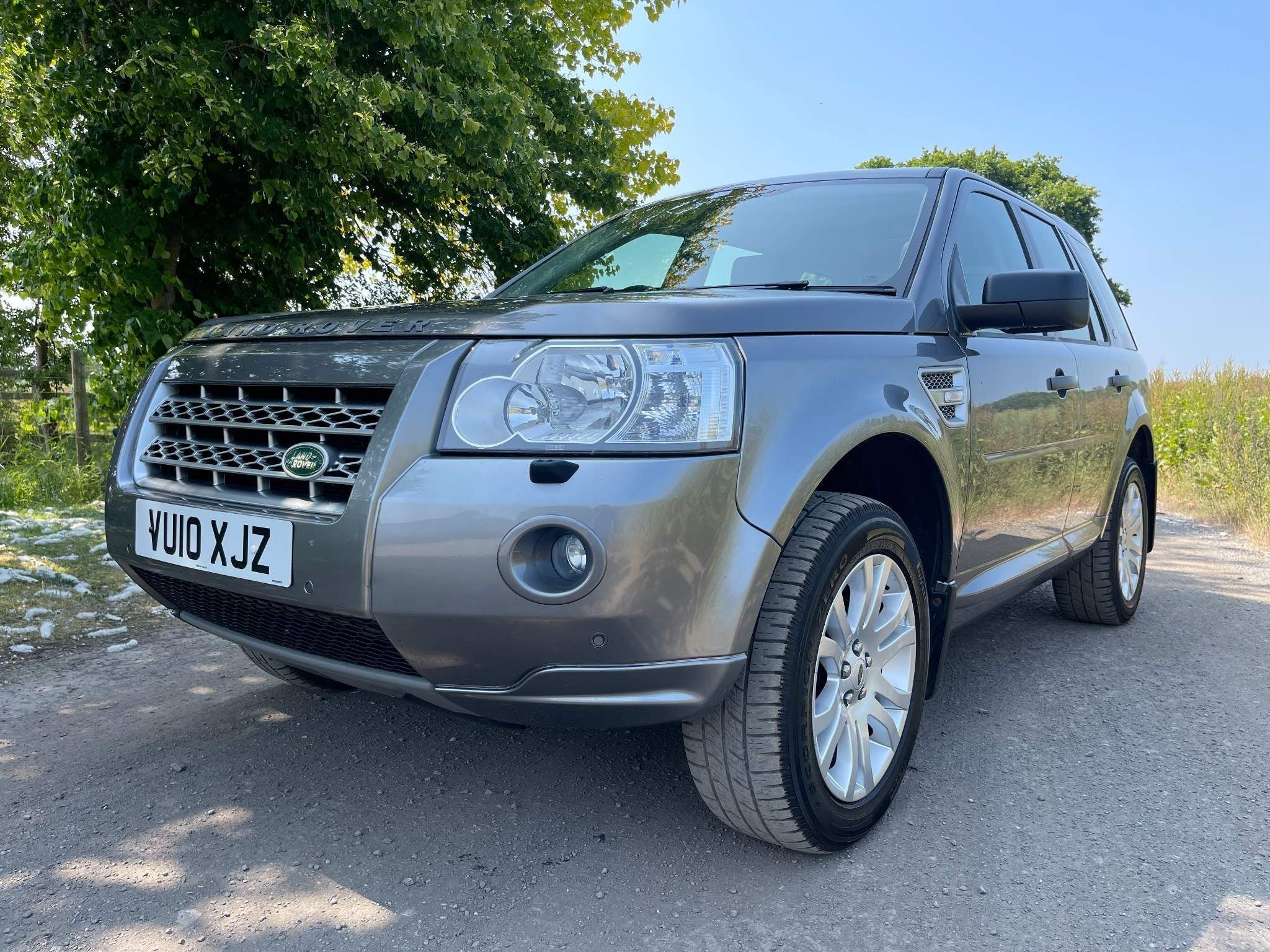 Used Land Rover Freelander 2 2.2 TD4 HSE Auto 4WD Euro 4 5dr 2010