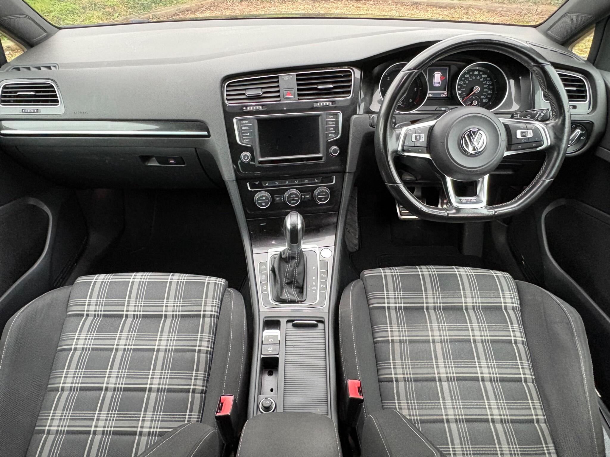 2016 Volkswagen Golf 2.0 TDI BlueMotion Tech GTD (Nav) DSG Euro 6 (s/s) 5dr, exterior view 2