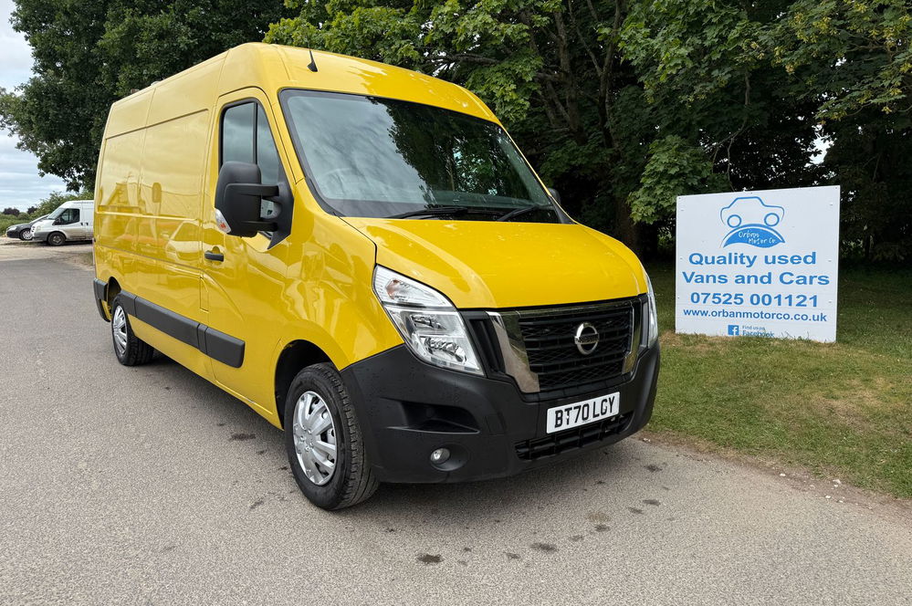 Nissan NV400