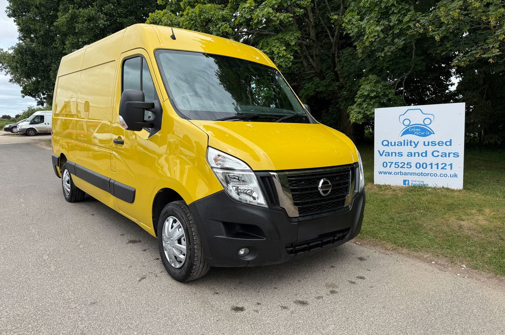 Nissan NV400