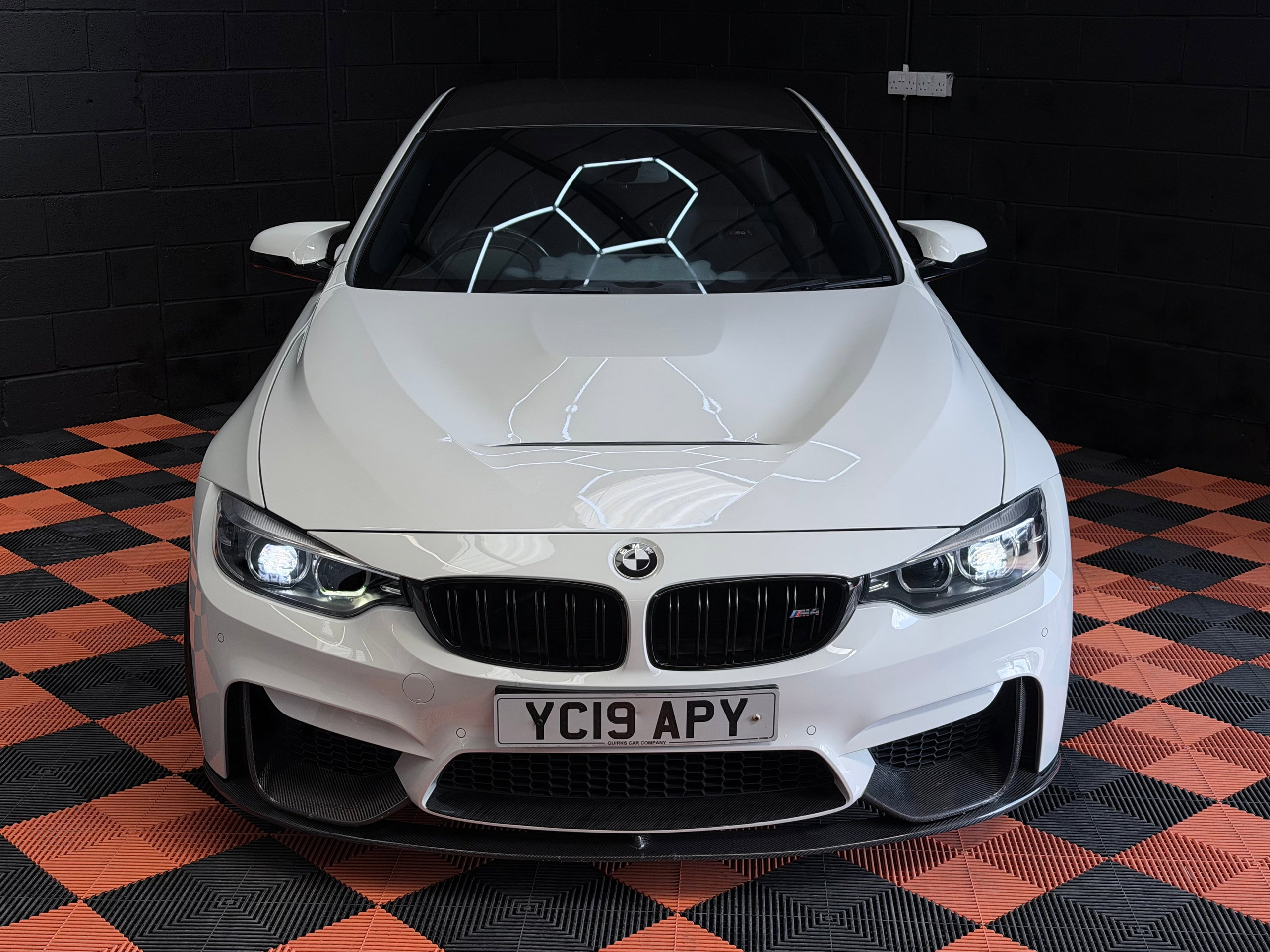 2019 19 BMW M4