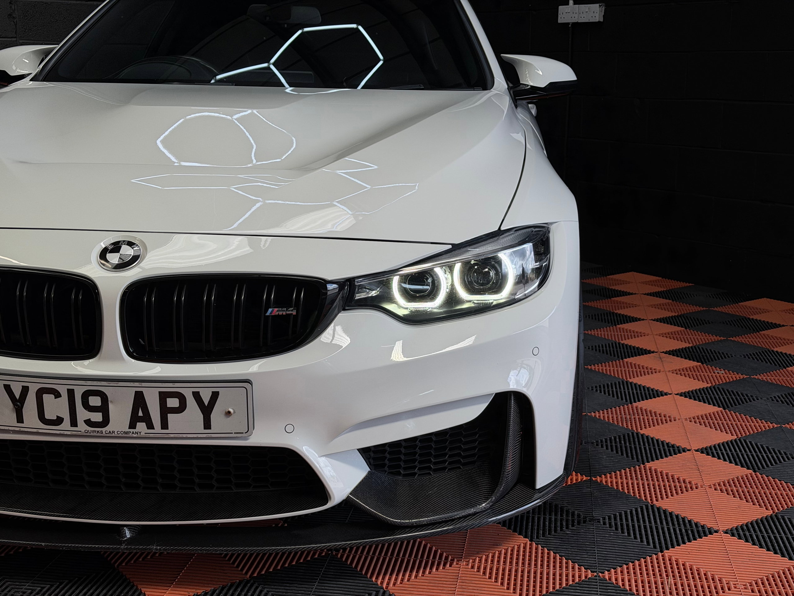 2019 19 BMW M4