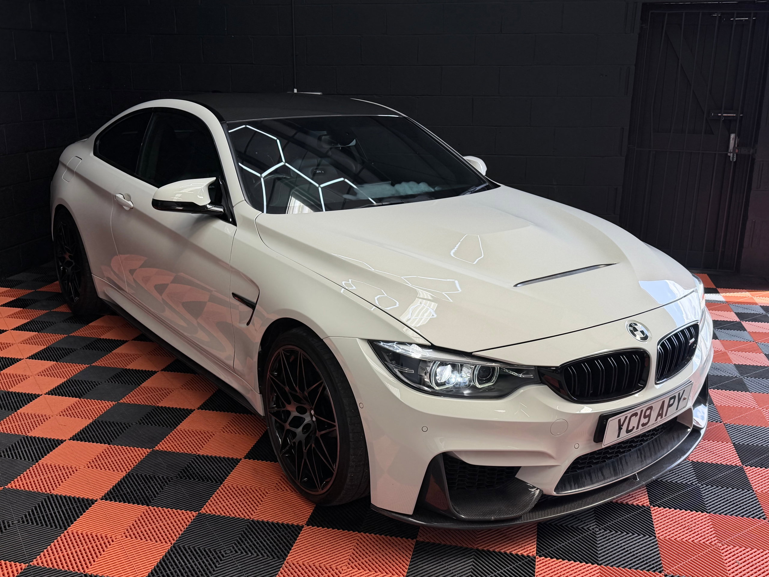 2019 19 BMW M4