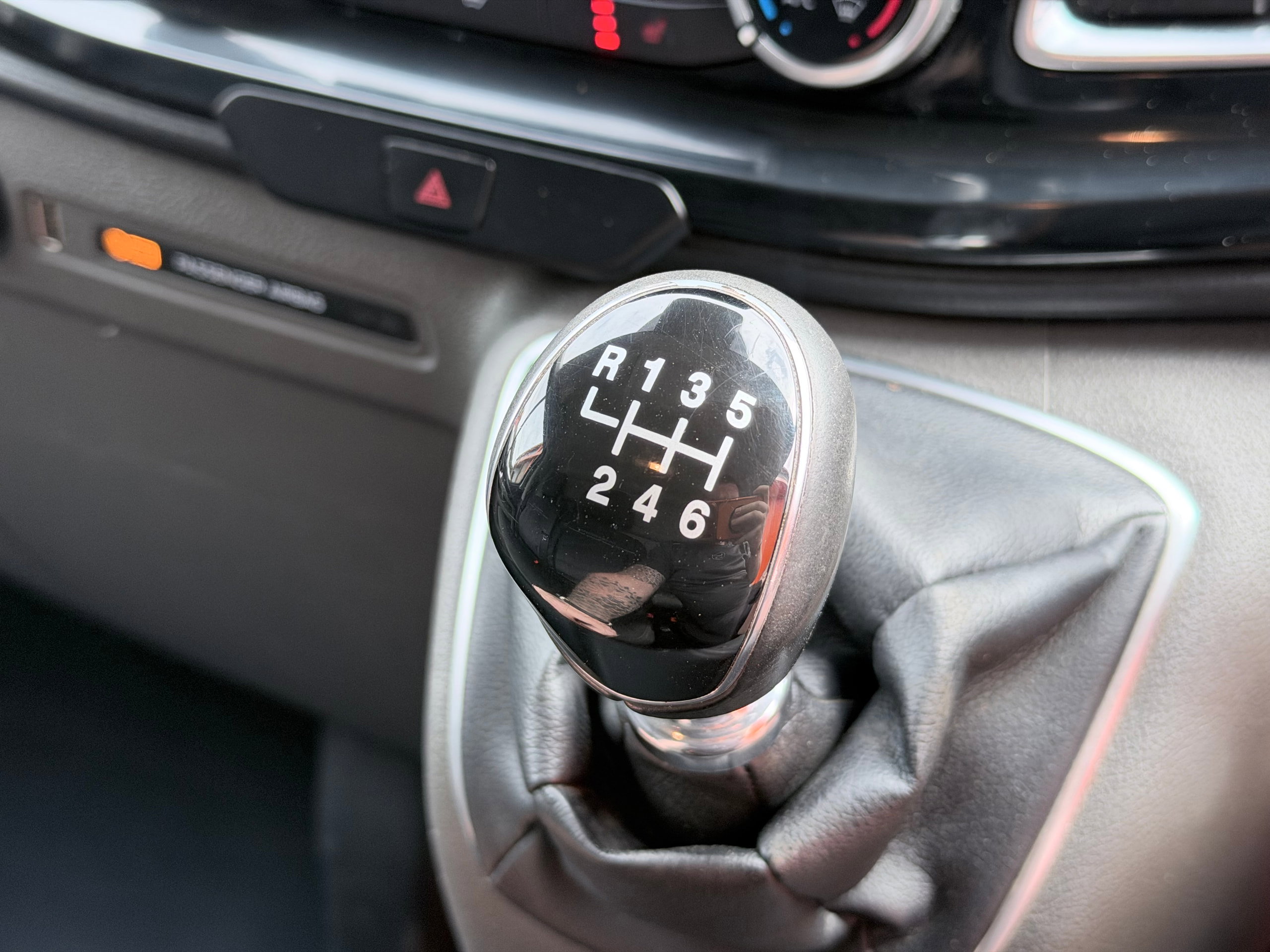2019 19 FORD TRANSIT CUSTOM
