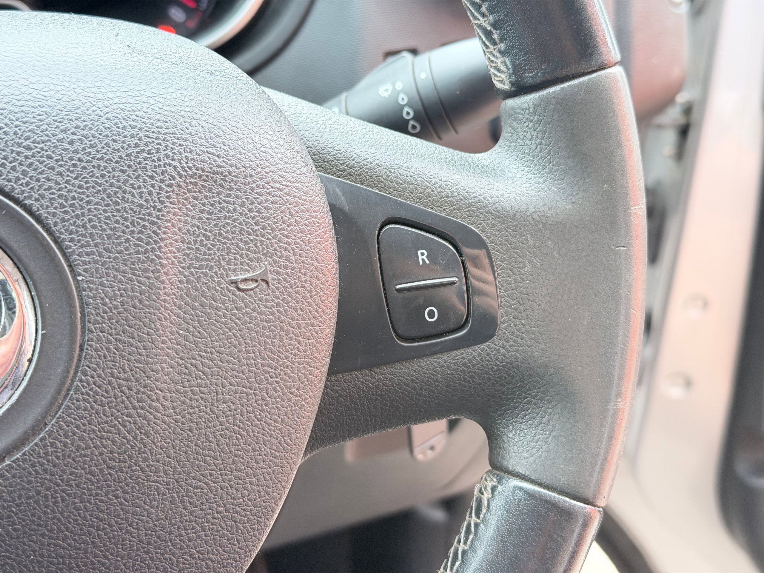 2018 68 VAUXHALL VIVARO