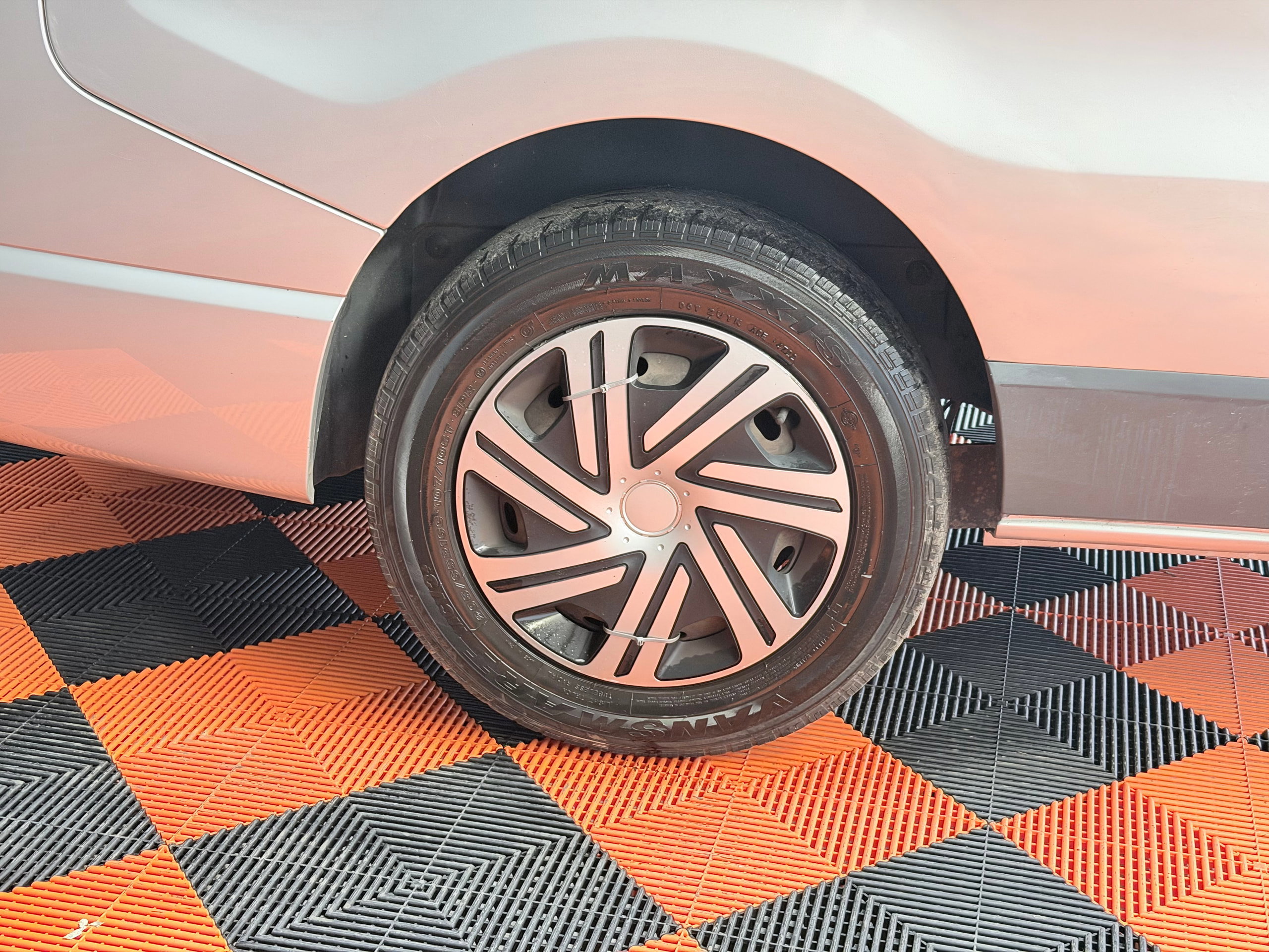 2018 68 VAUXHALL VIVARO