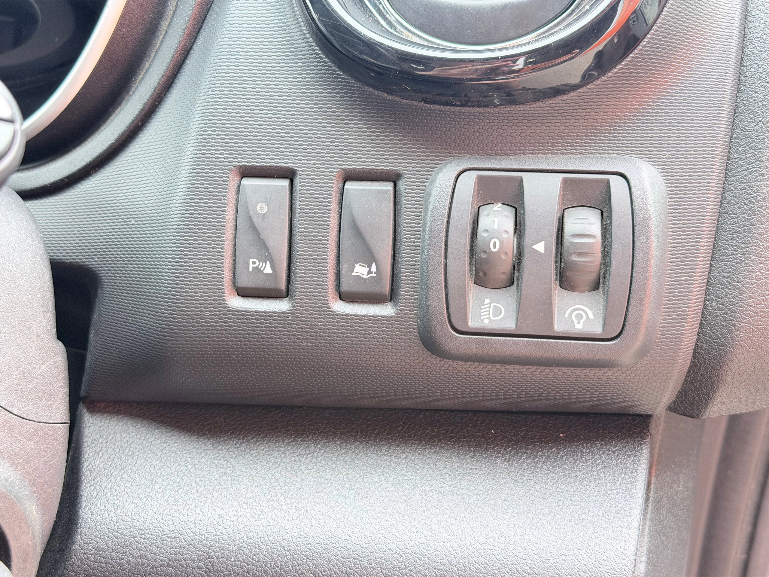 2018 68 VAUXHALL VIVARO