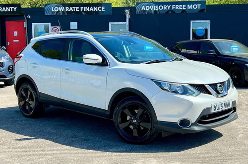 2015 QASHQAI 1.2 DIG T N TEC SUV 5DR PETROL MANUAL 2WD EURO 5... photo