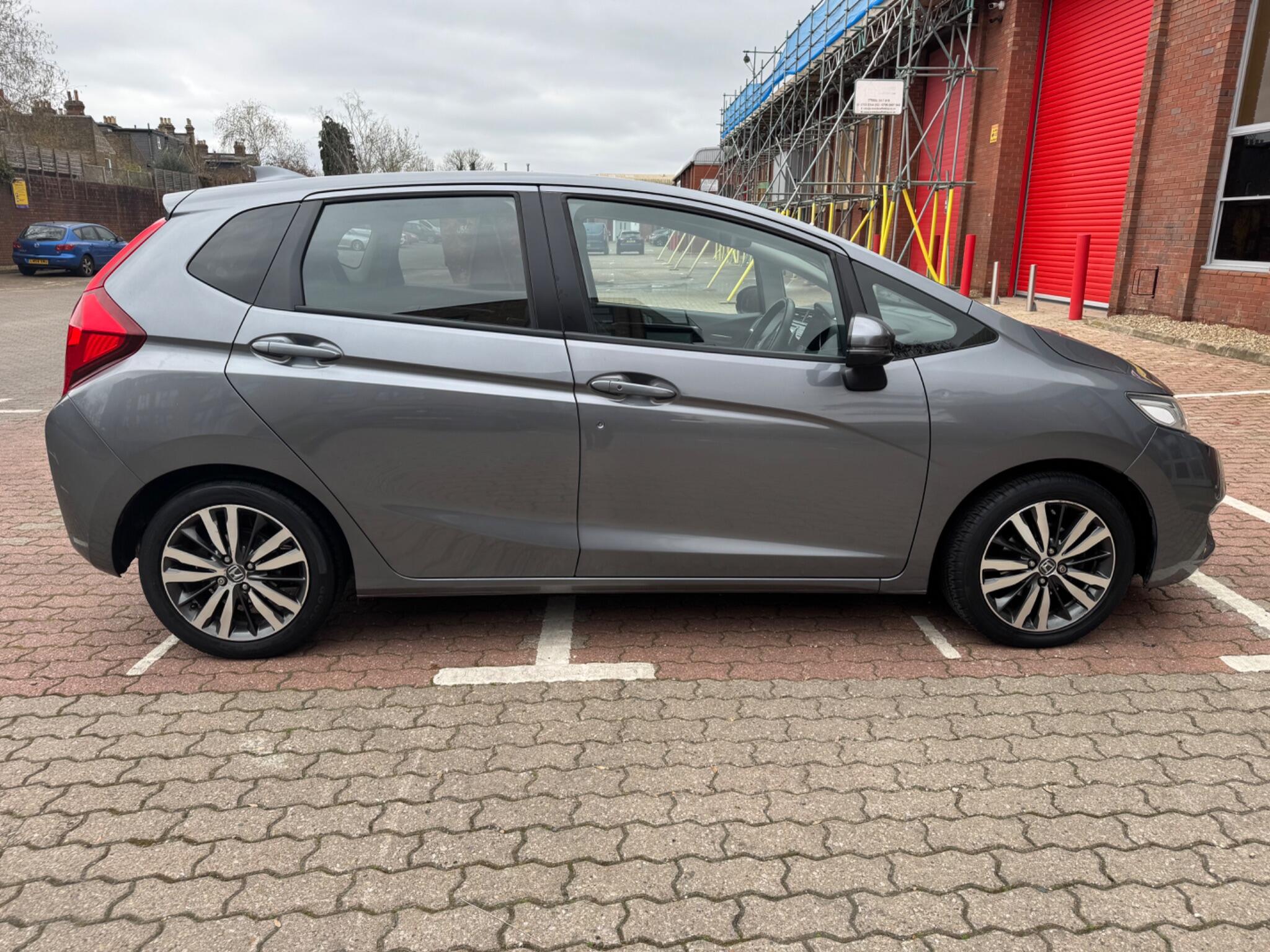 2017 Honda Jazz 1.3 i-VTEC EX Navi CVT Euro 6 (s/s) 5dr, exterior view 3