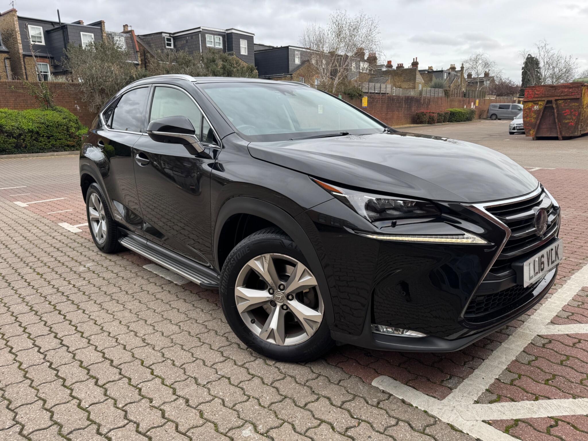 2016 Lexus NX 2.5 300h Premier E-CVT 4WD Euro 6 (s/s) 5dr