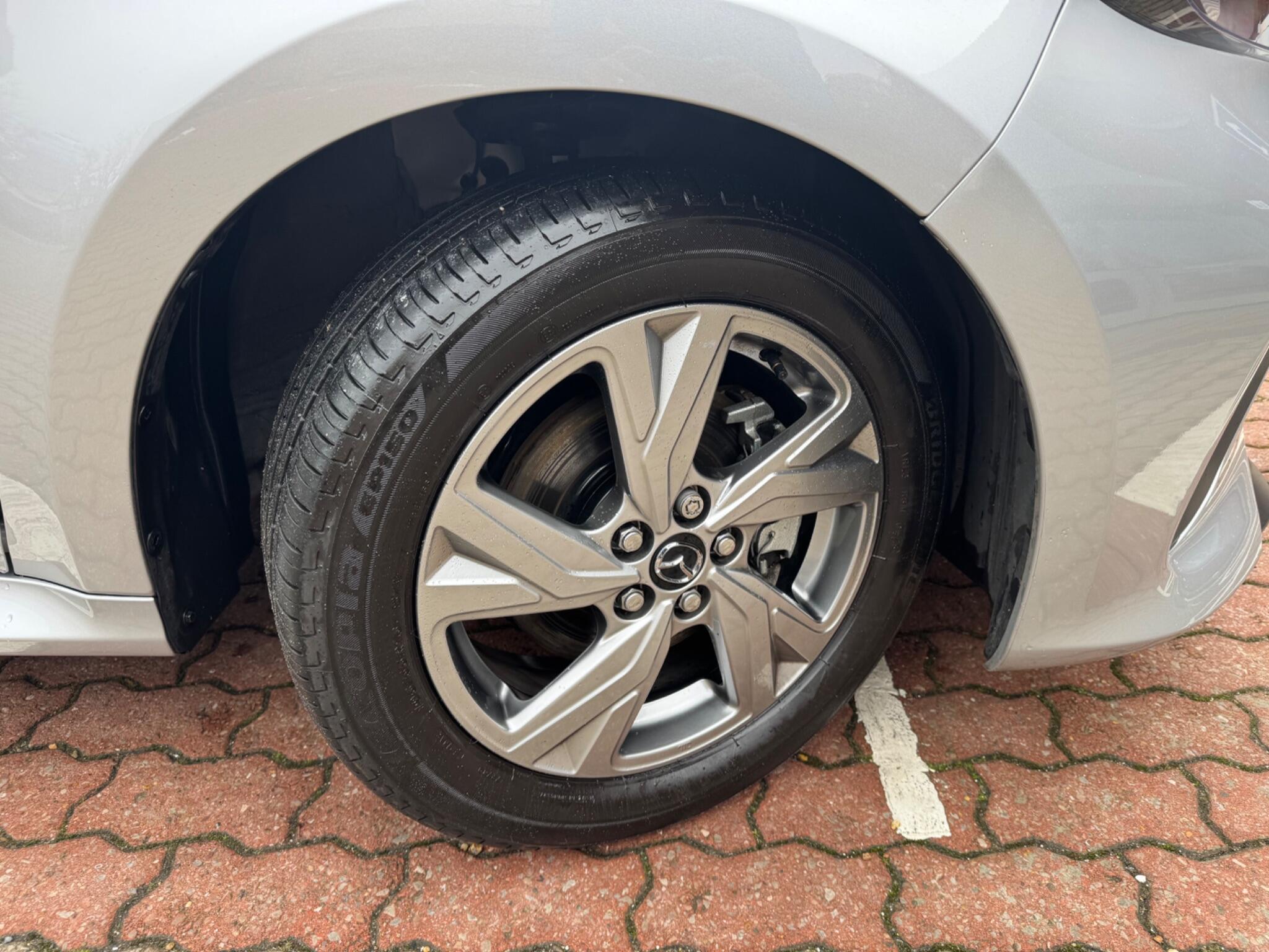 2025 Mazda Mazda2 hybrid 1.5h Exclusive-Line CVT Euro 6 (s/s) 5dr, exterior view 2