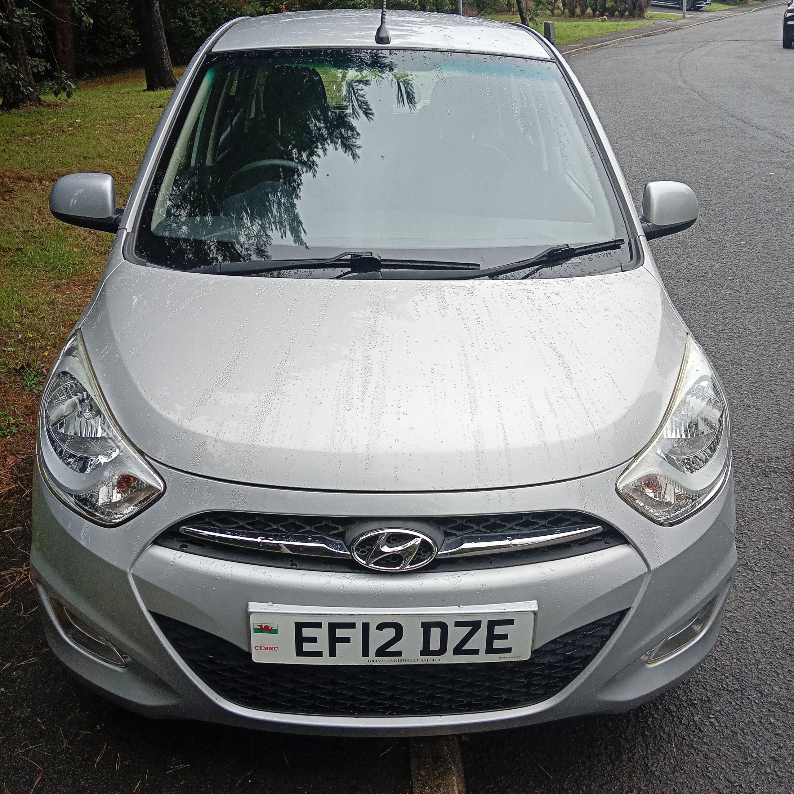 2012 12 HYUNDAI I10
