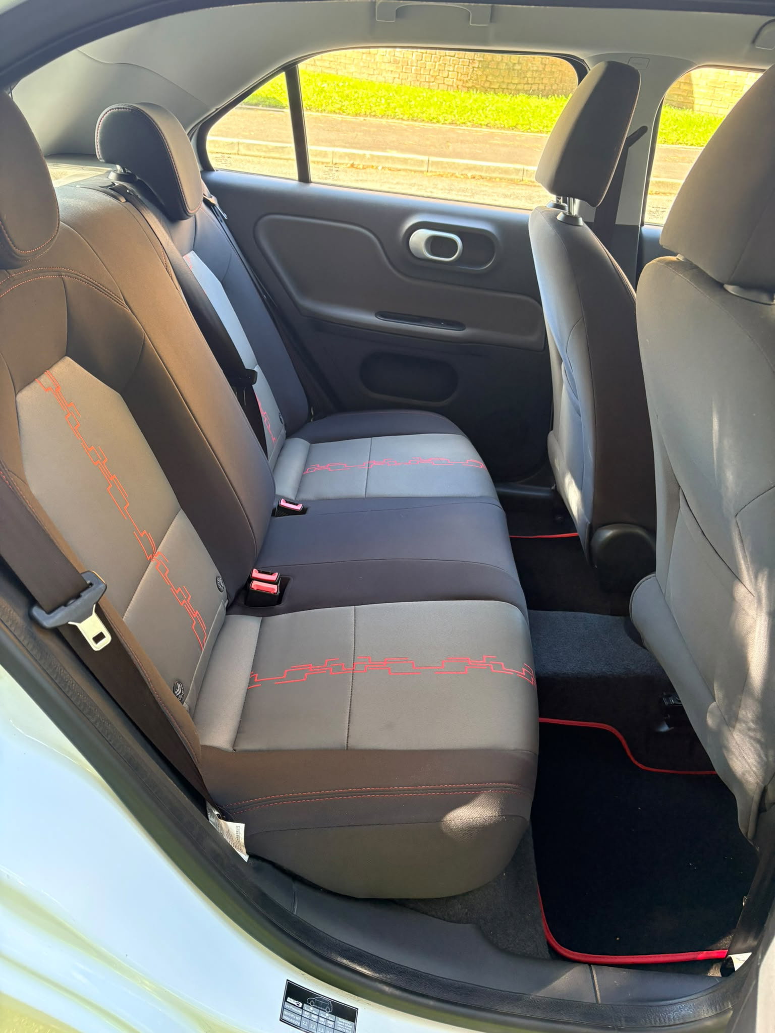2017 67 MG MG 3