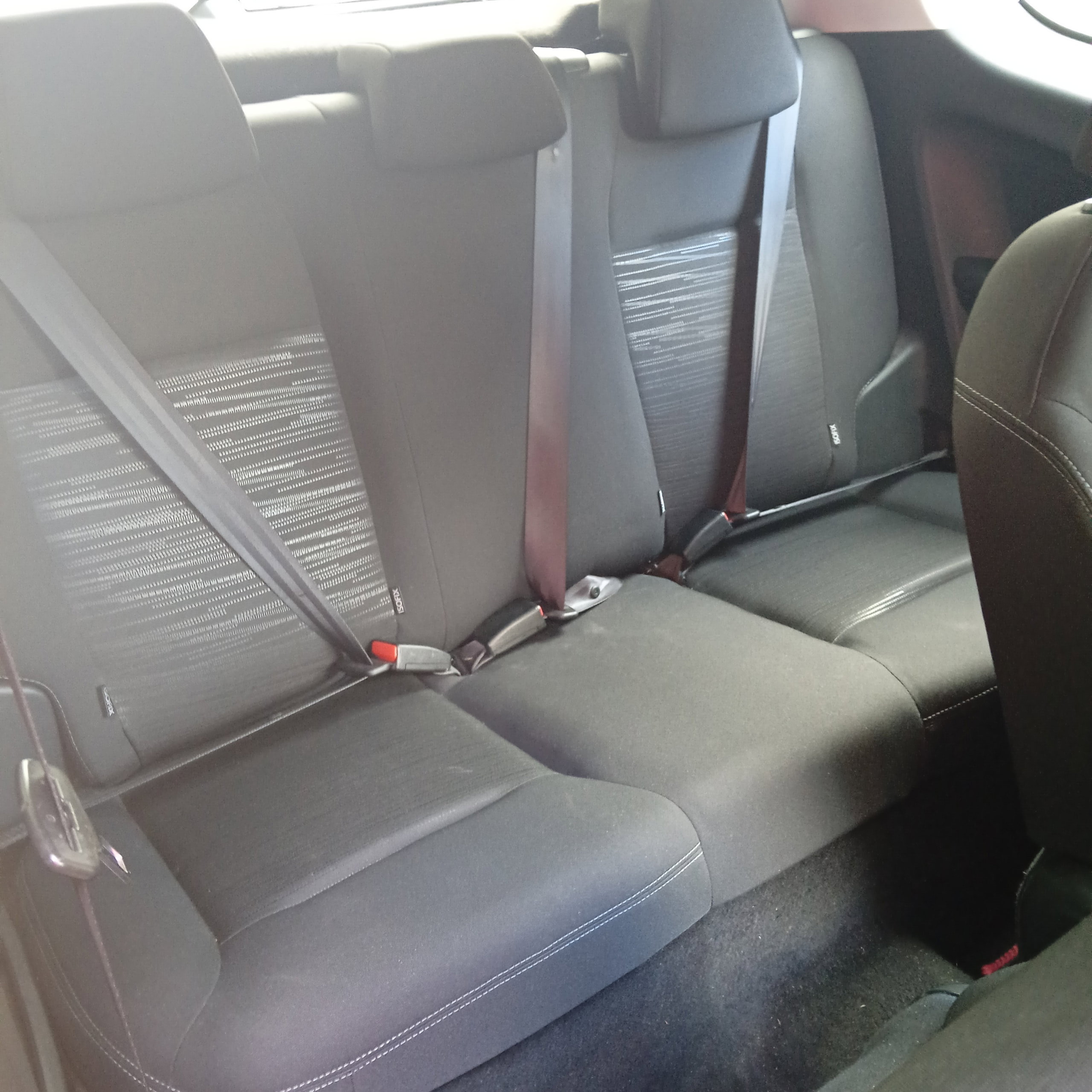 2013 63 PEUGEOT 208
