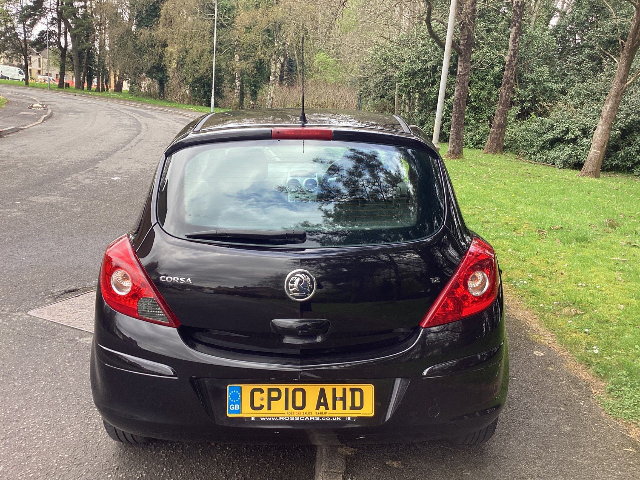 Vauxhall Corsa 1.2 i 16v Exclusiv 3dr (2010)