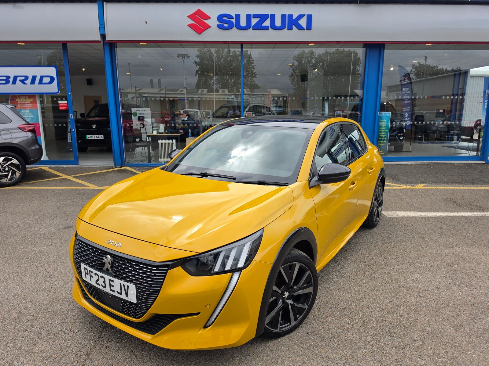 Peugeot 208