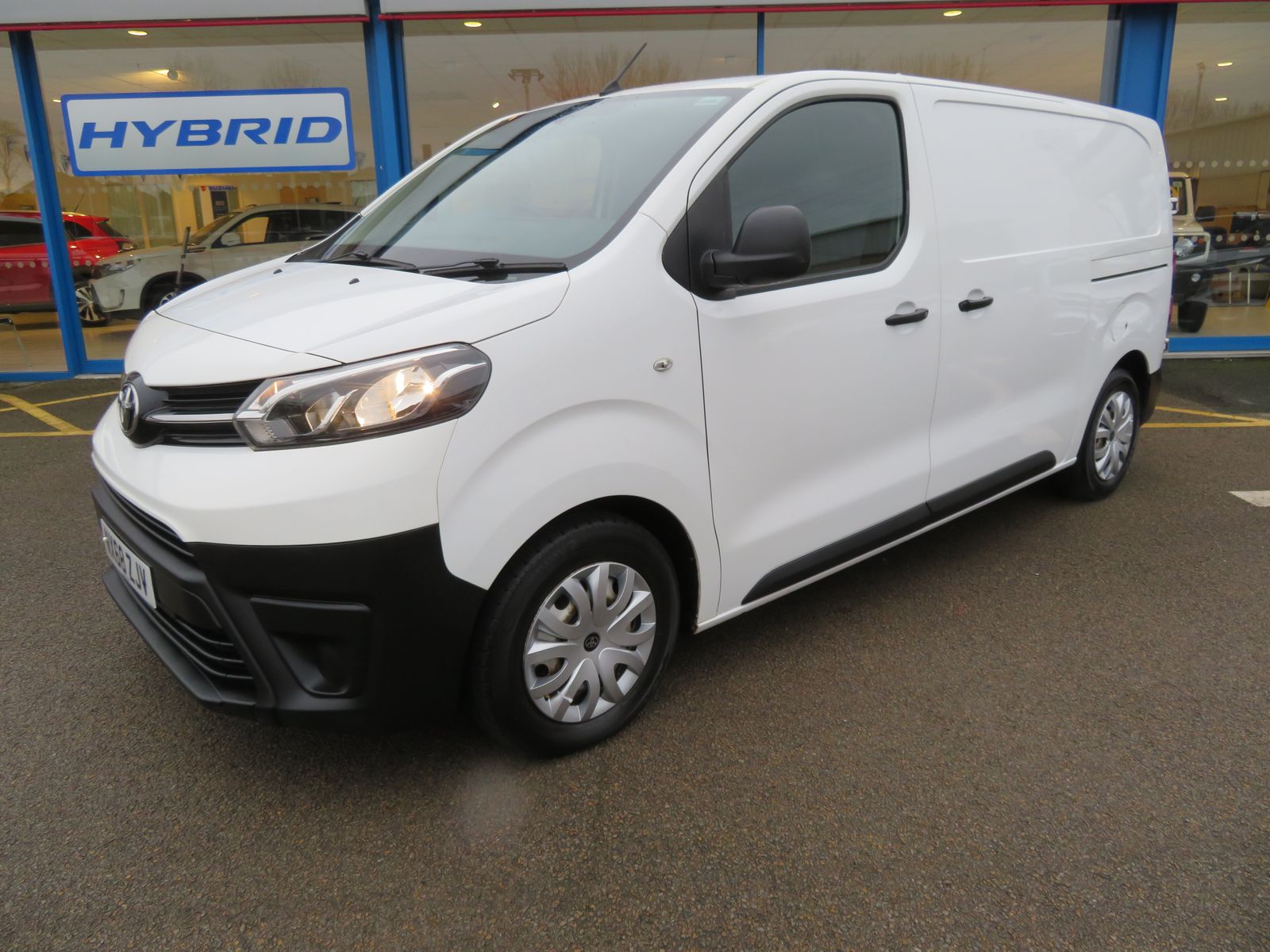 Used Toyota PROACE 1.6D Medium Panel Van 6dr Diesel Manual MWB Euro 6 ...