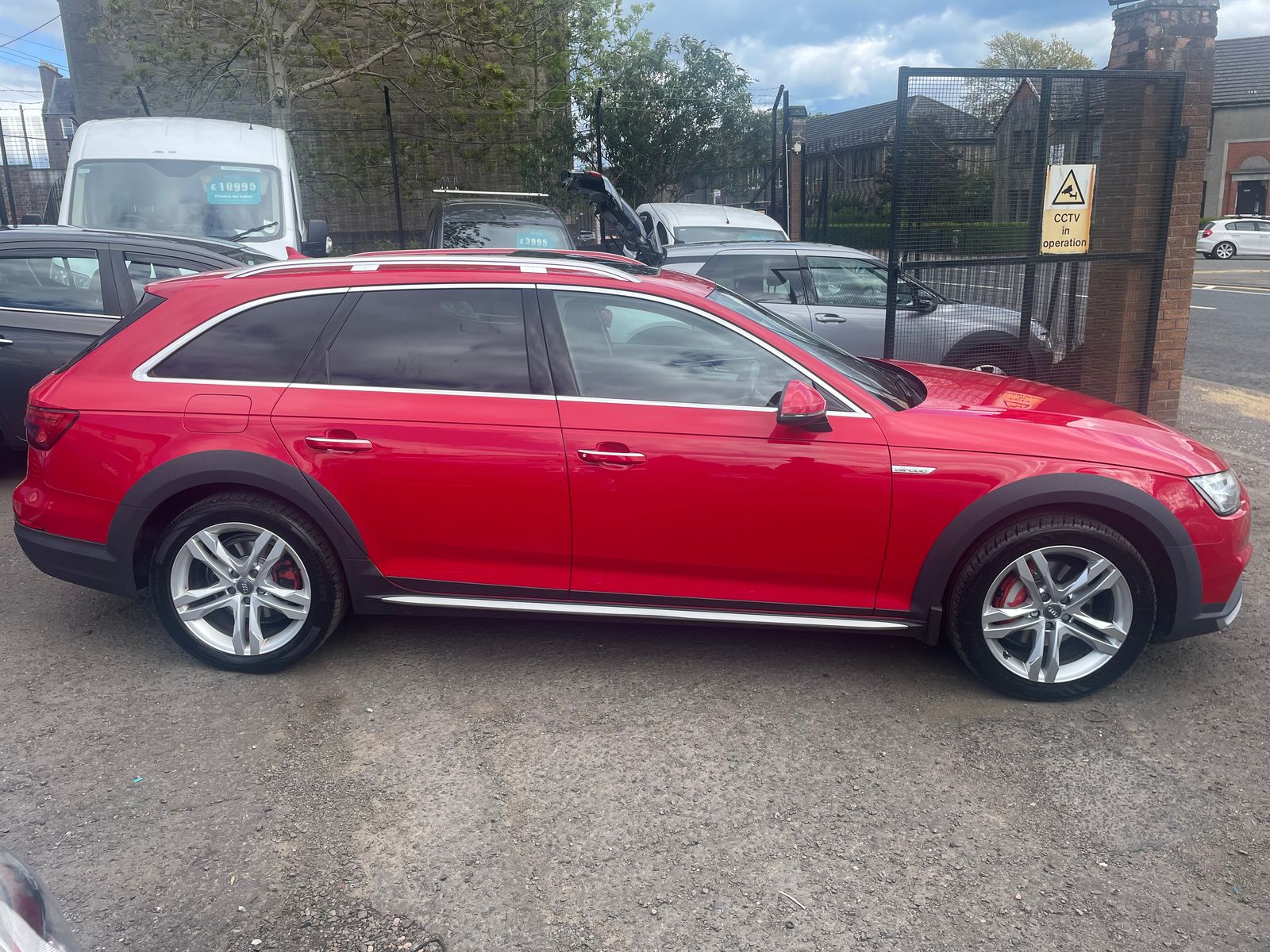 2016 Audi A4 allroad 3.0 TDI V6 Sport Estate 5dr Diesel S Tronic quattro Euro 6 (s/s) (218 ps), exterior view 3