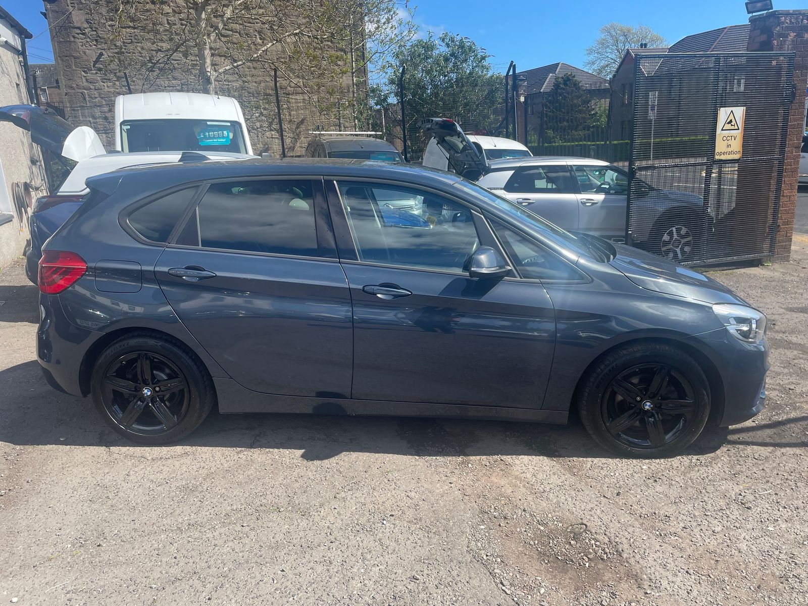 2015 BMW 2 Series Active Tourer 2.0 218d Sport MPV 5dr Diesel Manual Euro 6 (s/s) (150 ps), exterior view 3