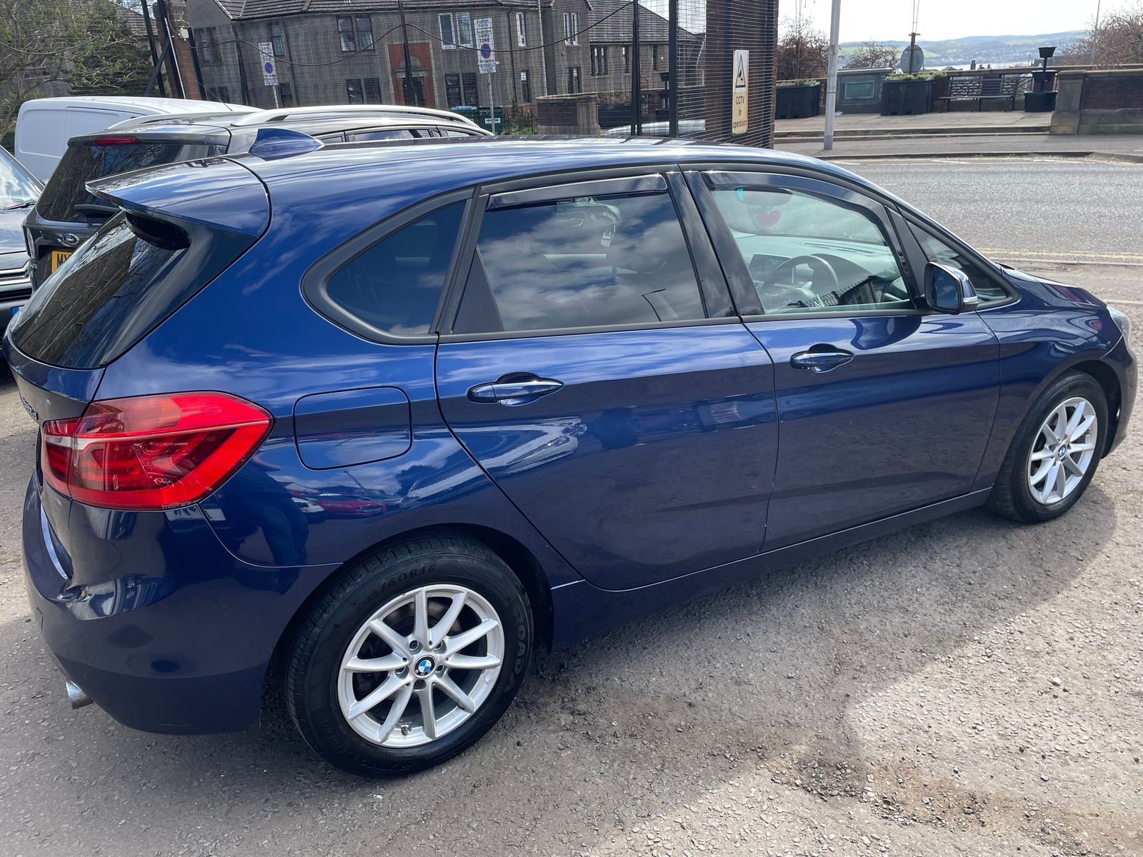 2018 BMW 2 Series Active Tourer 2.0 220d SE MPV 5dr Diesel Auto Euro 6 (s/s) (190 ps), exterior view 2