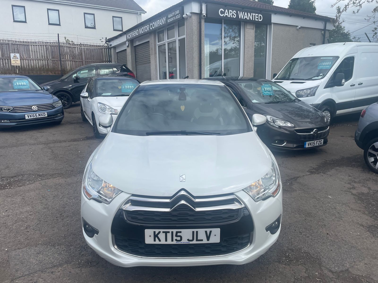 2015 Ds Automobiles Ds 4 1.6 BlueHDi DStyle Nav Hatchback 5dr Diesel EAT6 Euro 6 (s/s) (120 ps), exterior view 2