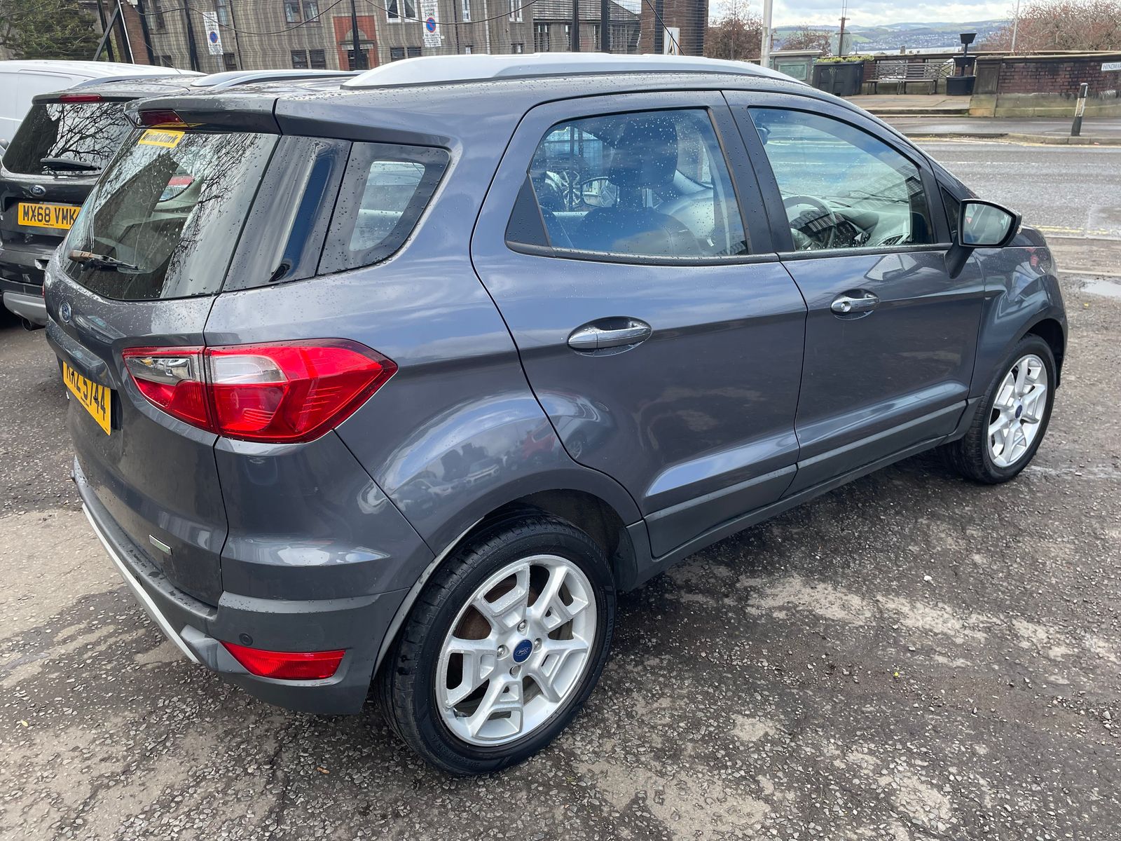 2017 Ford EcoSport 1.0T EcoBoost Titanium SUV 5dr Petrol Manual 2WD Euro 5 (s/s) (125 ps), exterior view 4