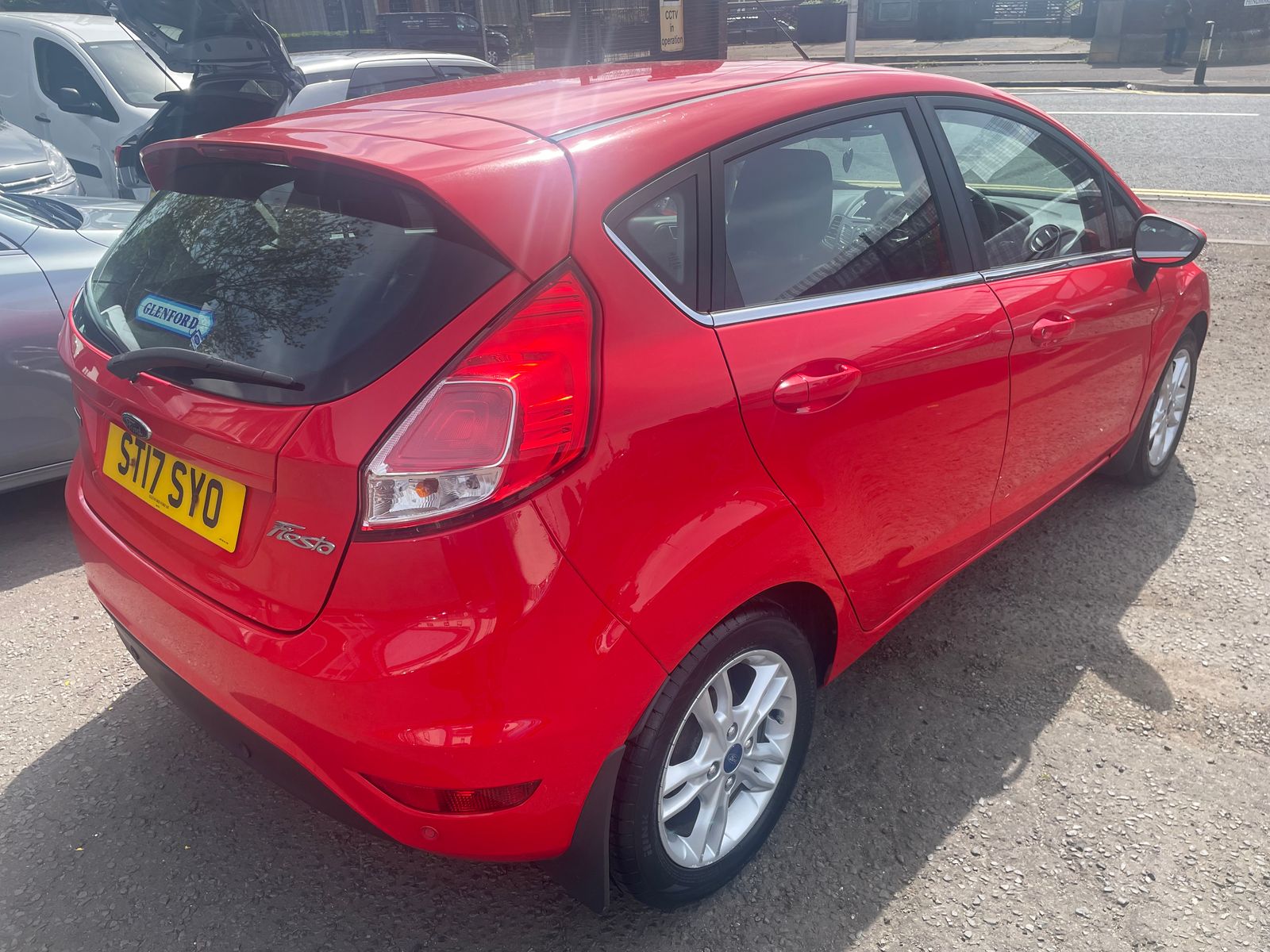 2017 Ford Fiesta 1.0T EcoBoost Zetec Hatchback 5dr Petrol Manual Euro 6 (s/s) (100 ps), exterior view 4