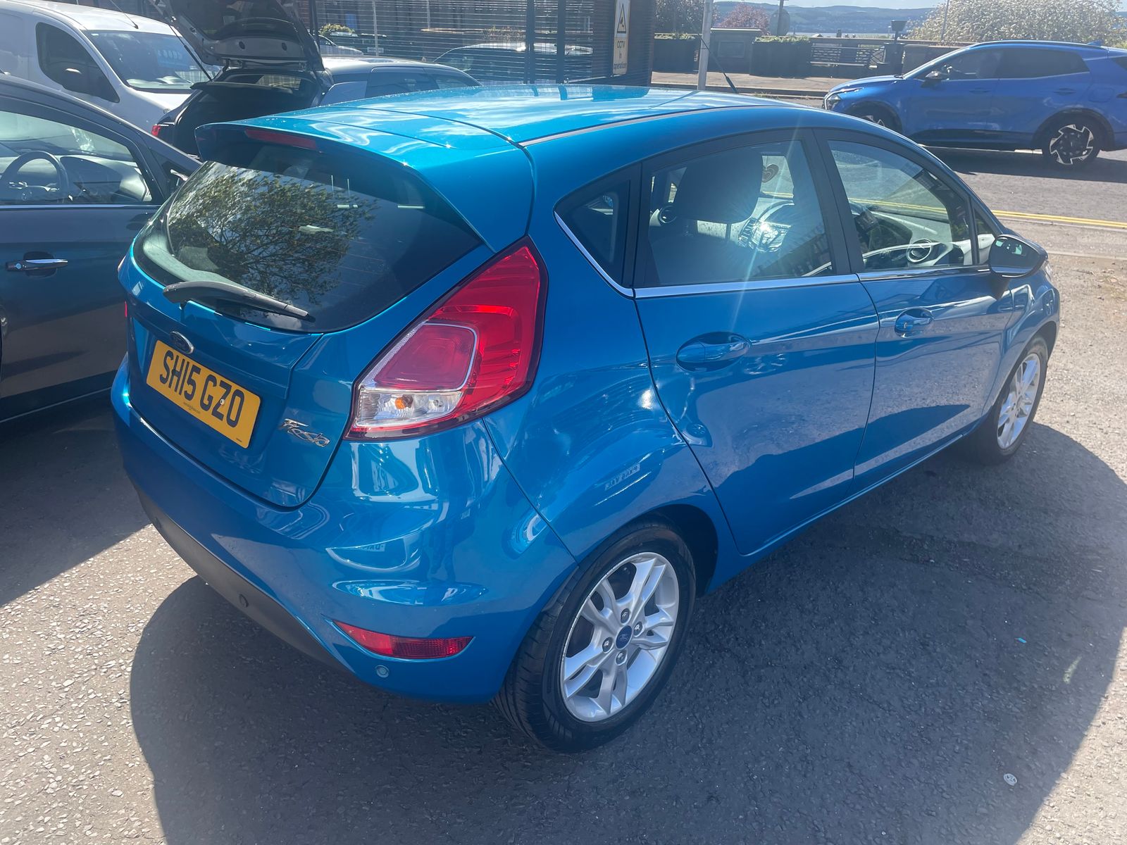 2015 Ford Fiesta 1.25 Zetec Hatchback 5dr Petrol Manual Euro 5 (82 ps), exterior view 4