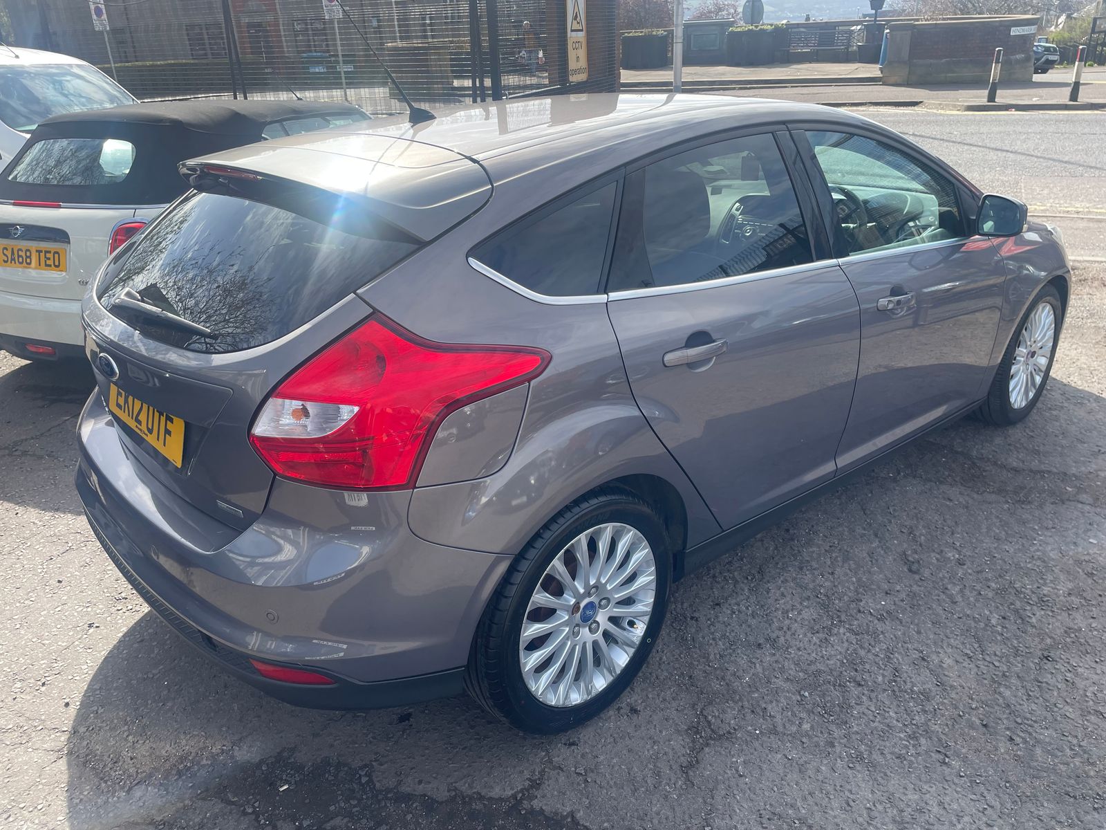 2012 Ford Focus 1.0T EcoBoost Titanium X Hatchback 5dr Petrol Manual Euro 5 (s/s) (125 ps), exterior view 4