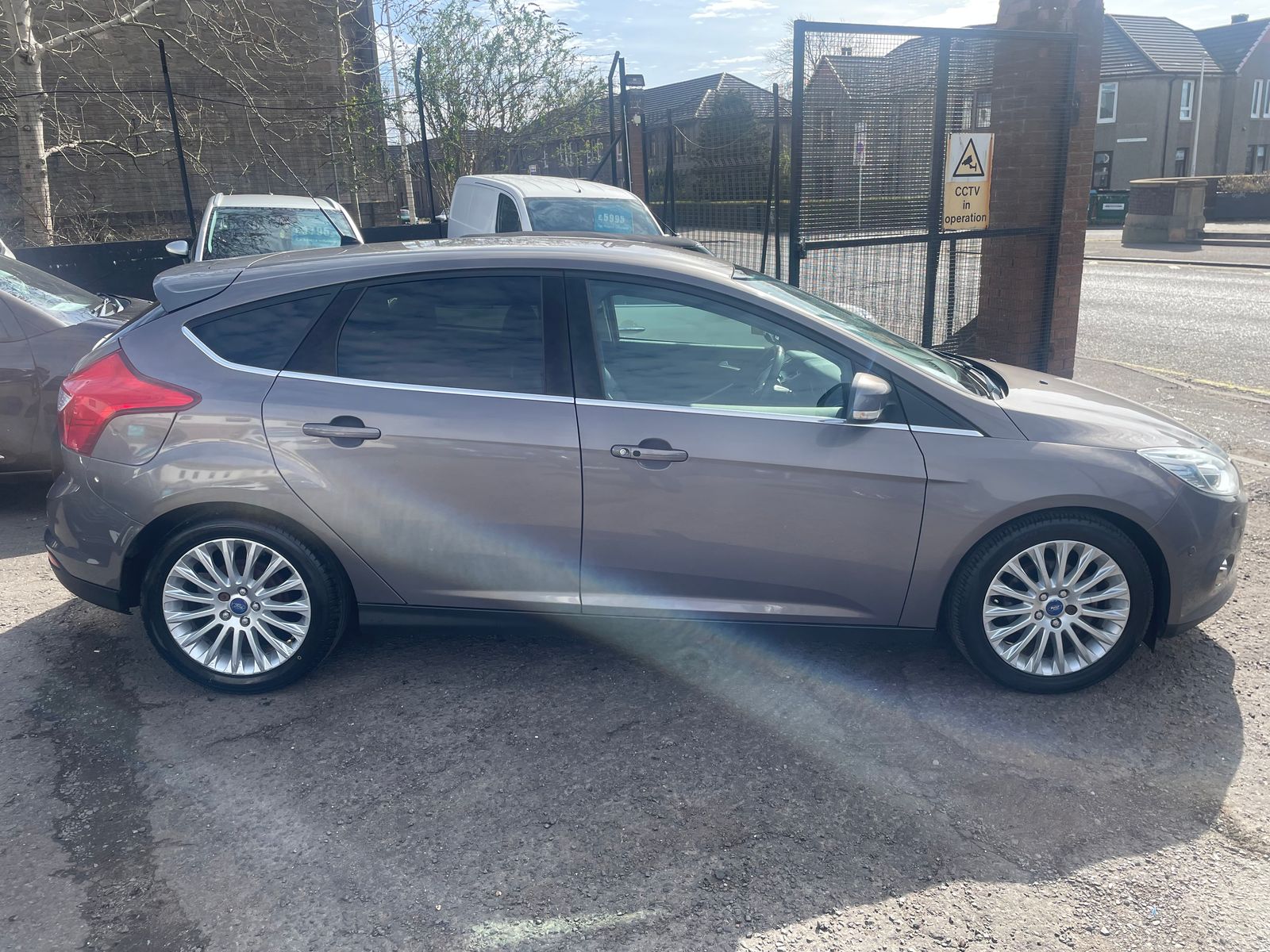 2012 Ford Focus 1.0T EcoBoost Titanium X Hatchback 5dr Petrol Manual Euro 5 (s/s) (125 ps), exterior view 3