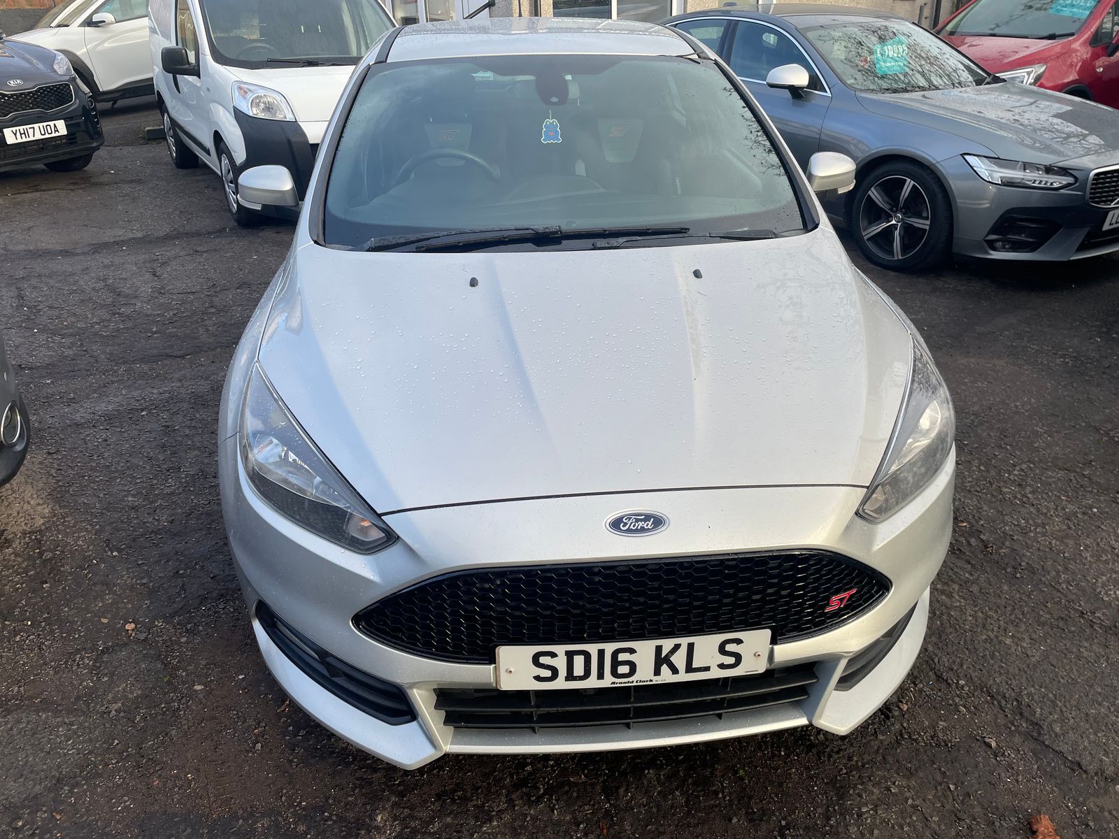 2016 Ford Focus 2.0L ST-1 TDCi Hatchback 5dr Diesel Manual Euro 6 (182 bhp), exterior view 2