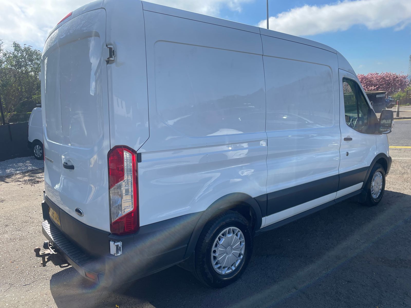 2019 Ford Transit 2.0 350 EcoBlue Panel Van 5dr Diesel Manual AWD L2 H2 Euro 6 (170 ps), exterior view 4