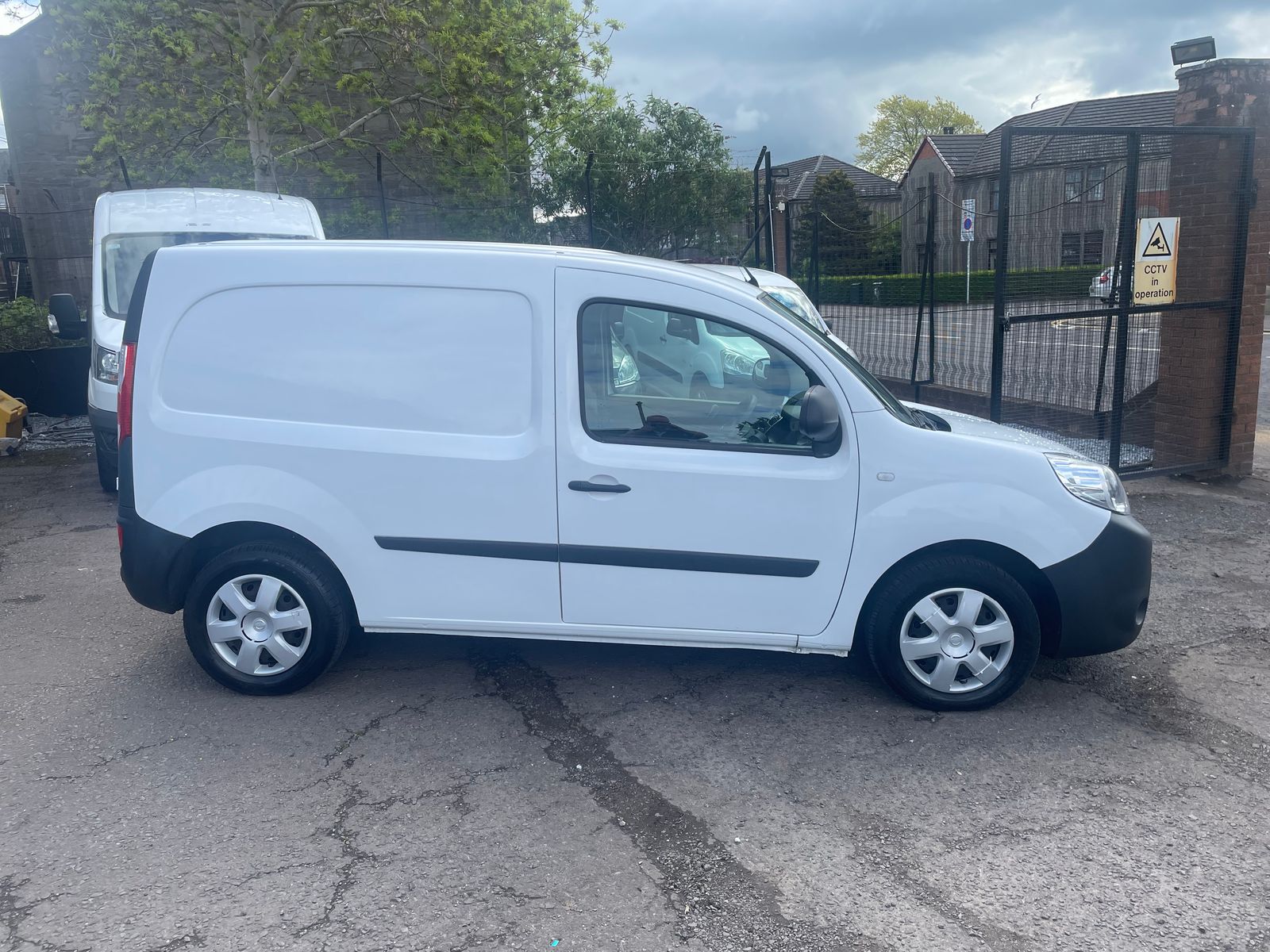2021 Nissan NV250 1.5 dCi Acenta Panel Van 4dr Diesel Manual L1 Euro 6 (s/s) (95 ps), exterior view 3