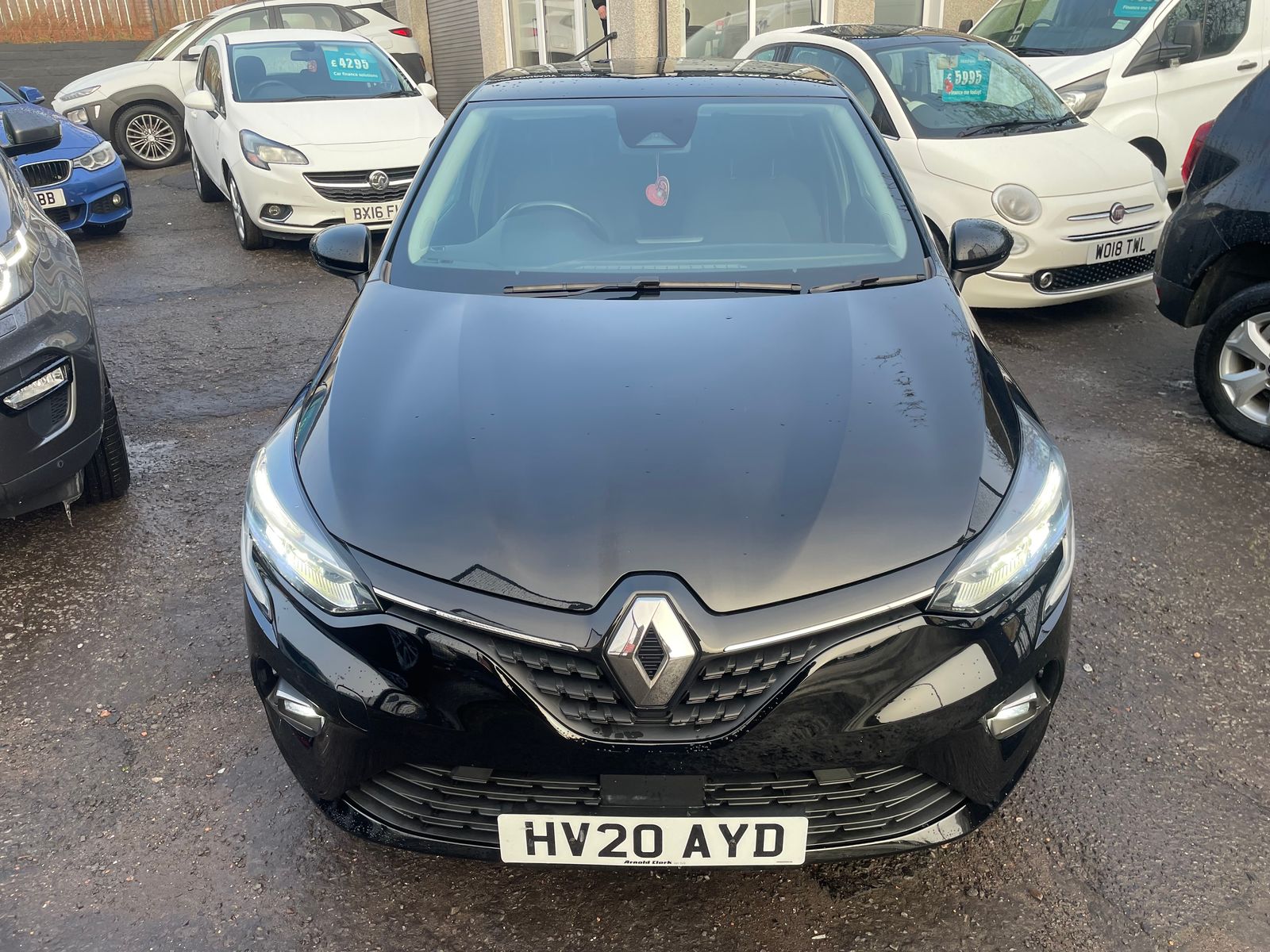 2020 Renault Clio 1.5 Blue dCi Iconic Hatchback 5dr Diesel Manual Euro 6 (s/s) (85 ps), exterior view 2