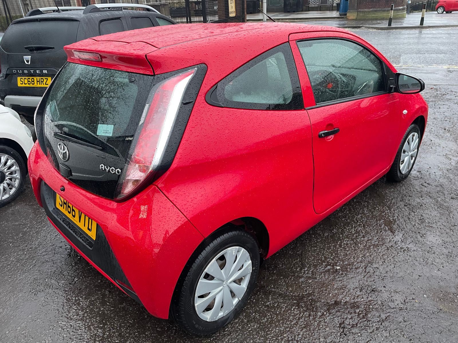 2017 Toyota Aygo 1.0 VVT-i x Hatchback 3dr Petrol Manual Euro 5 Euro 5 (68 ps), exterior view 4