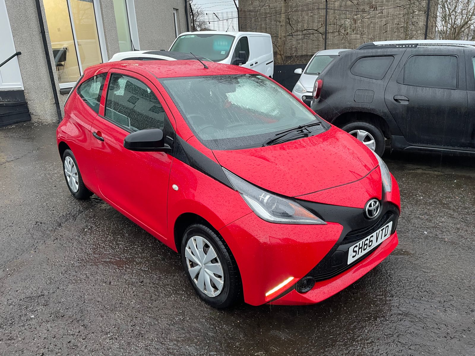 2017 Toyota Aygo 1.0 VVT-i x Hatchback 3dr Petrol Manual Euro 5 Euro 5 (68 ps) for sale, exterior front view