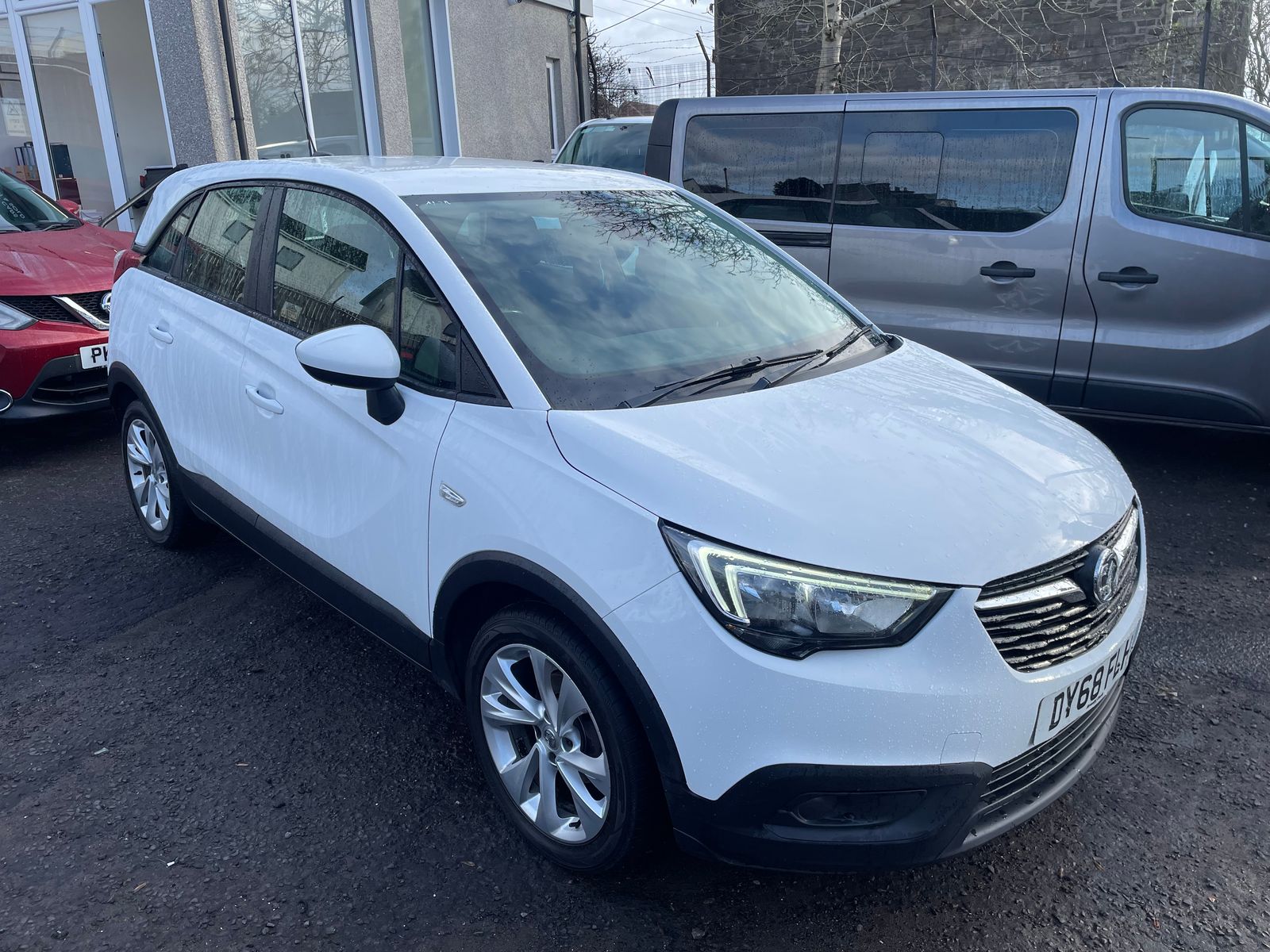 2018 Vauxhall Crossland X 1.2 SE SUV 5dr Petrol Manual Euro 6 (83 ps) for sale, exterior front view
