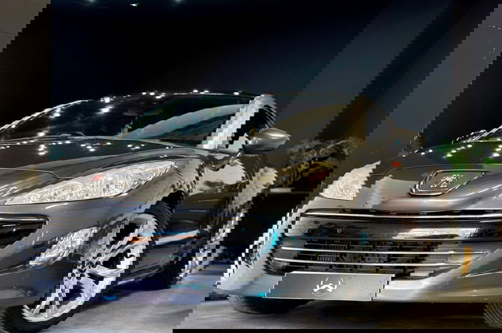Peugeot RCZ
