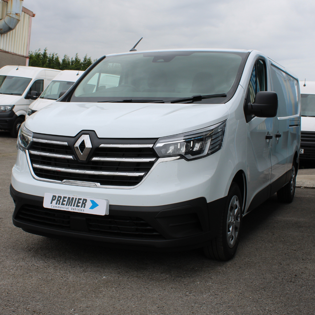 Discover the Versatility and Performance of Renault Trafic Advance Vans