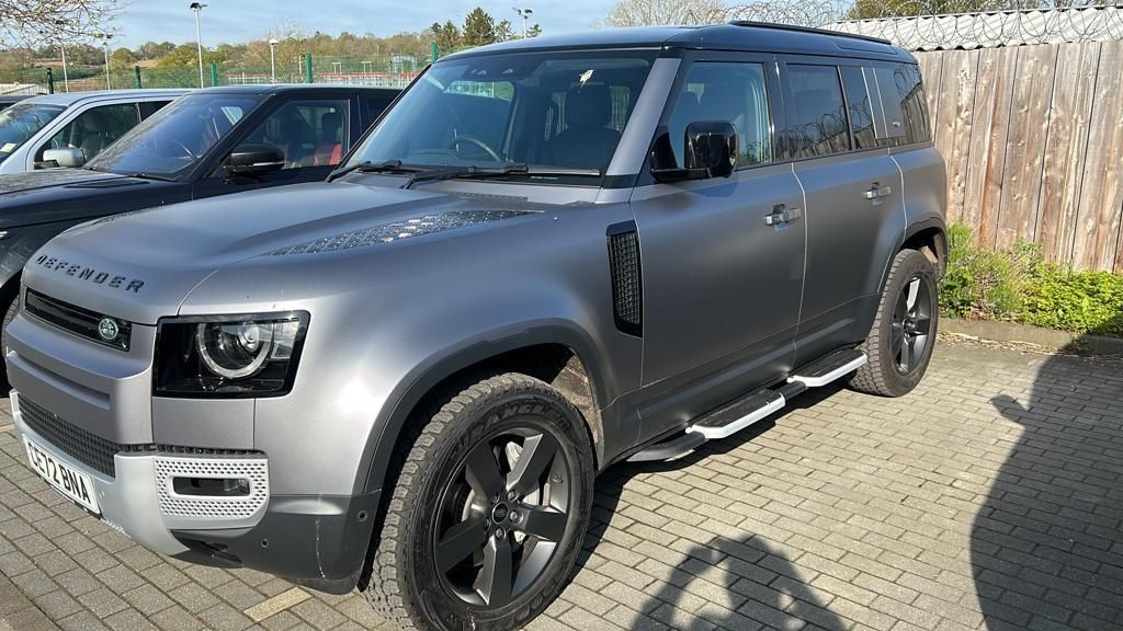 Land Rover DEFENDER 110 DEFENDER 110 3.0L MHEV H 5dr Automatic 2025