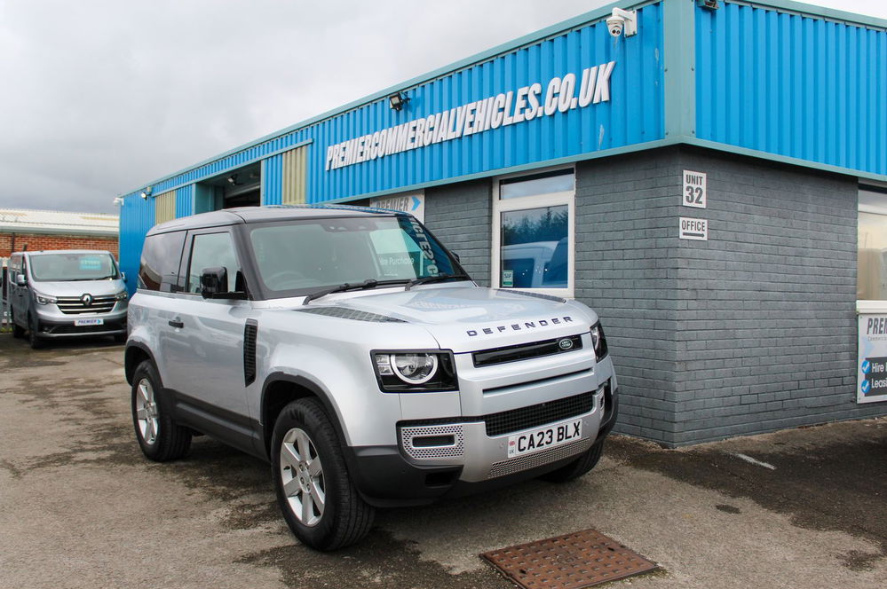 Land Rover Defender 90